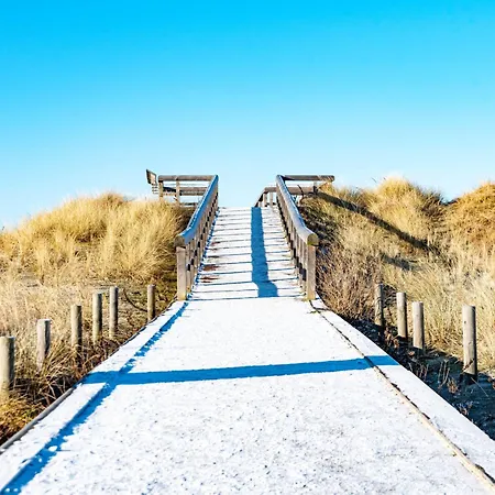 Robbe Puck By Interhome *