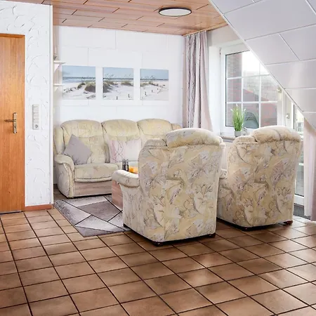 Robbe Puck By Interhome *